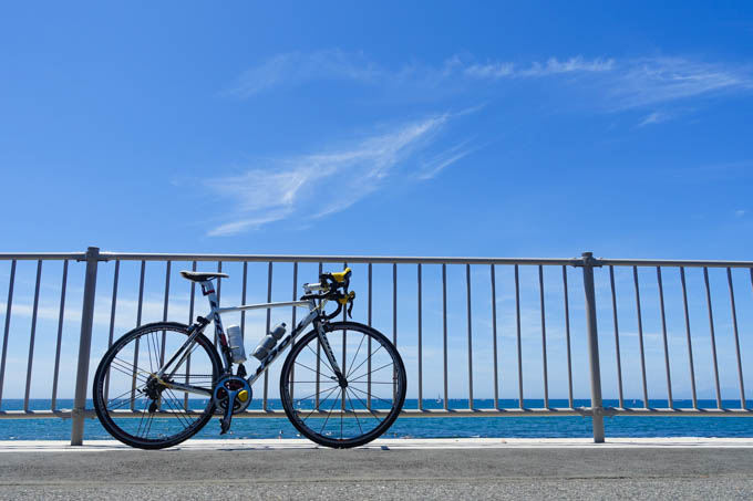 夏の自転車は海辺に限ります（＾＾；