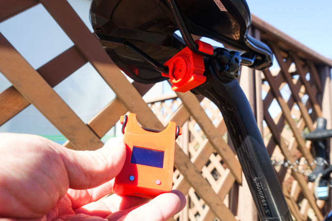 こうやって親機を分離して・・・